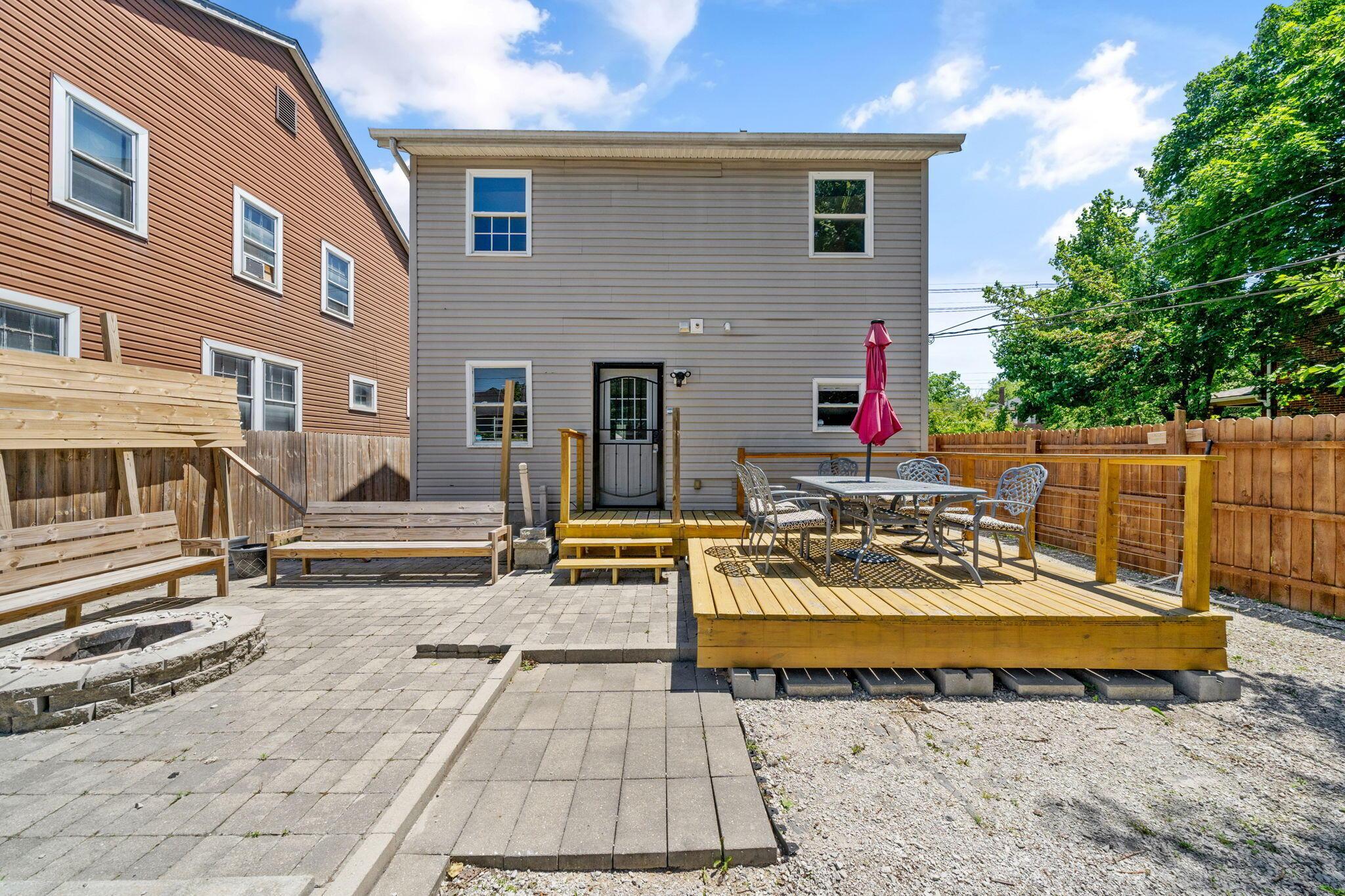 1015 Lockbourne Road Columbus, OH 43206 - Photo 3 of 32 Gallery Image 3
