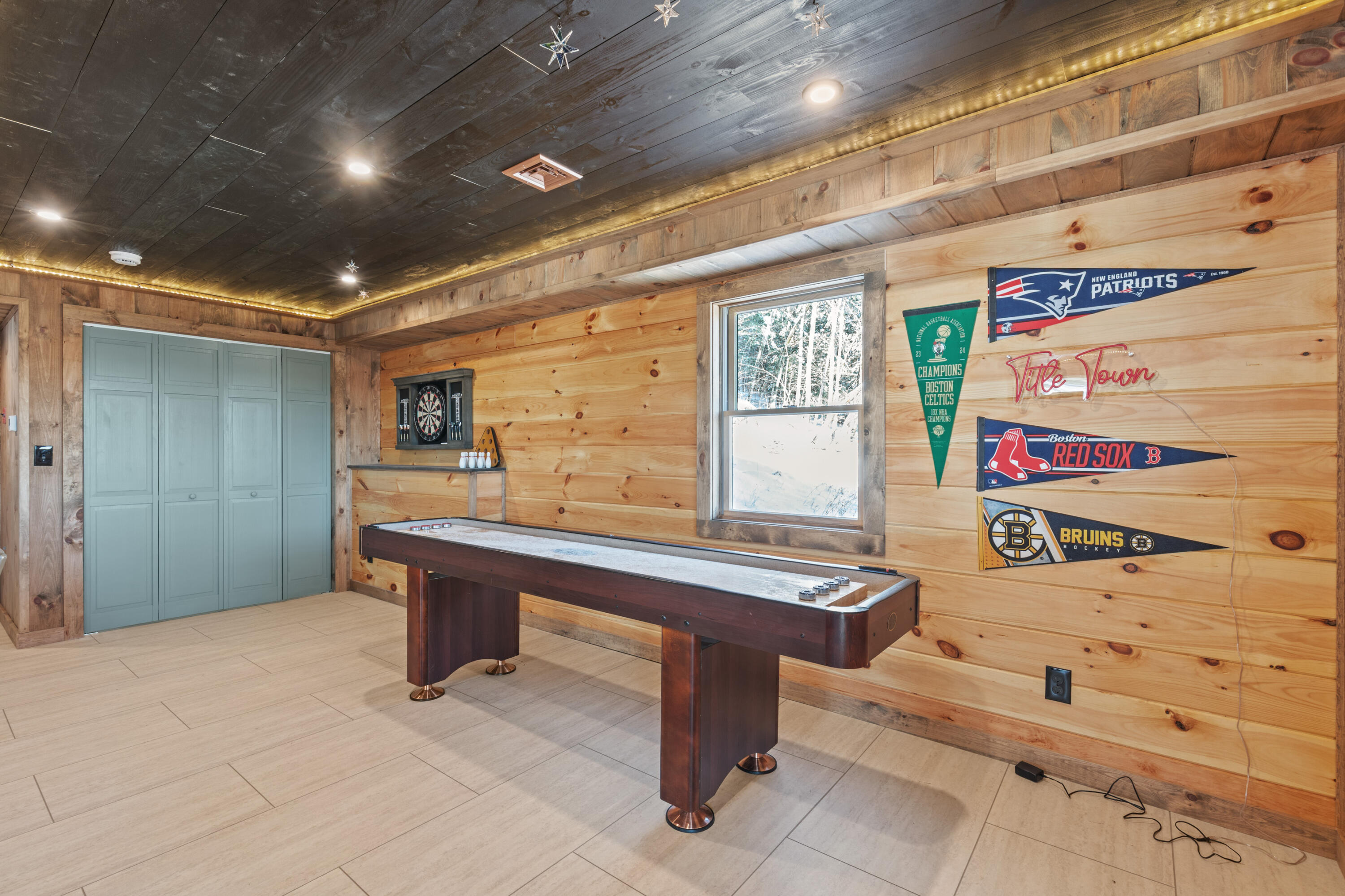 14 Trailside Way Bridgton, ME 04009 - Photo 78 of 116 basement living room 17