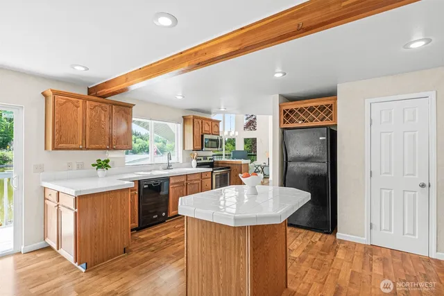 $740,000 | 8471 East Caraway Road, Port Orchard, WA 98366