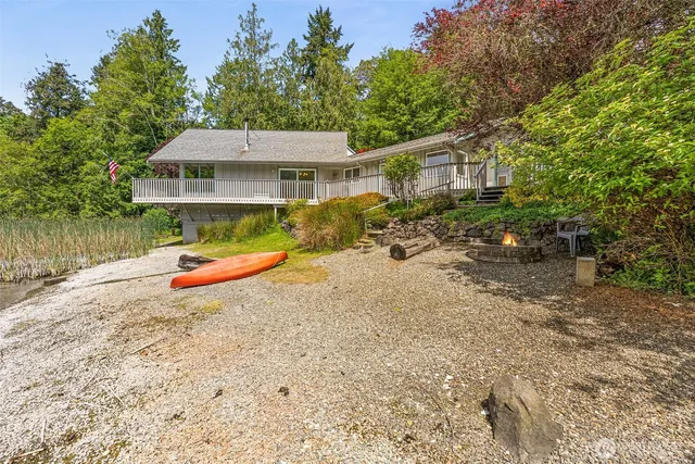 $740,000 | 8471 East Caraway Road, Port Orchard, WA 98366