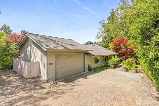 $740,000 | 8471 East Caraway Road, Port Orchard, WA 98366