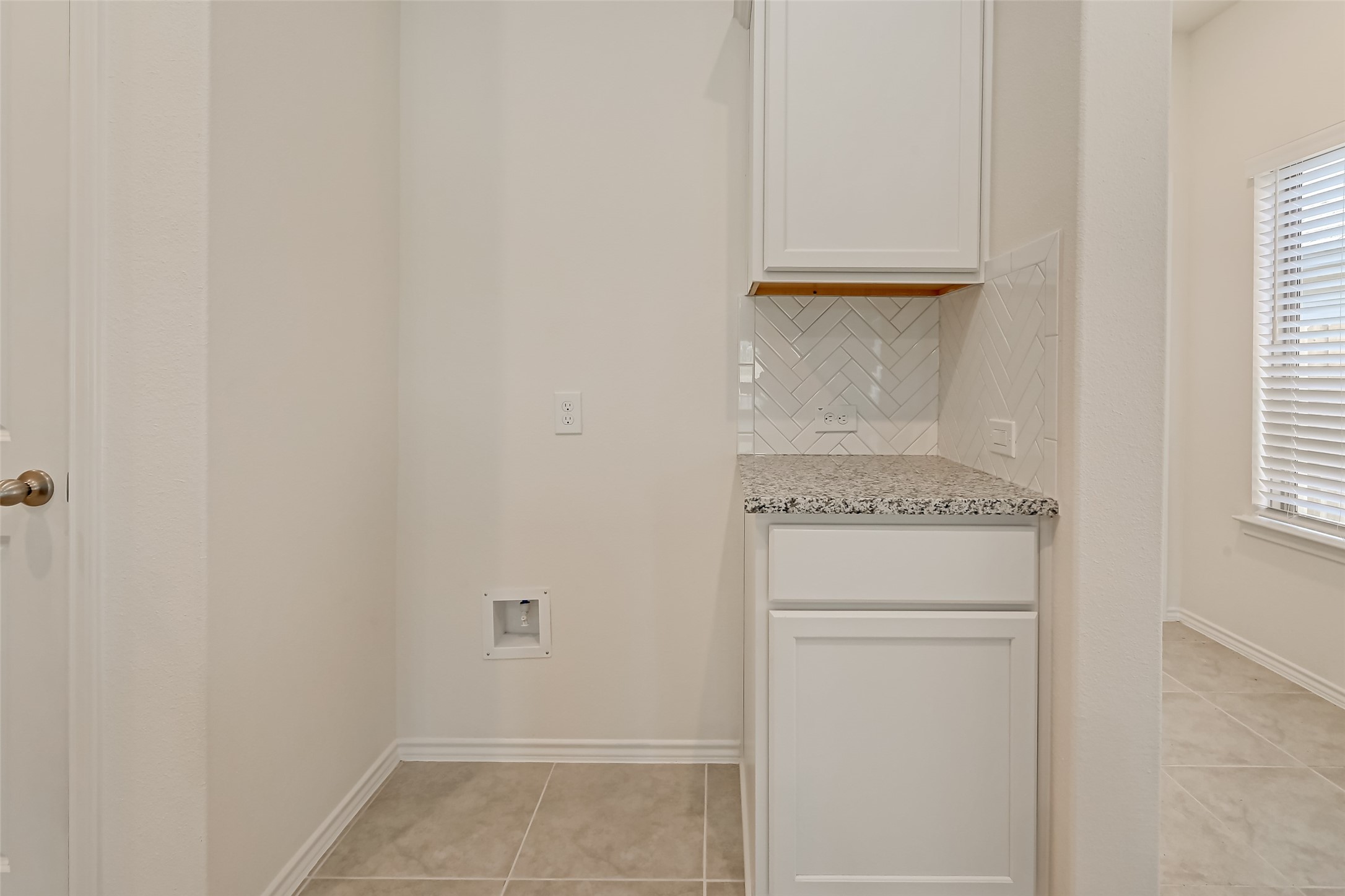 3106 Rising Fir Lane Conroe, TX 77385 - Photo 12 of 32 a view of washer and dryer