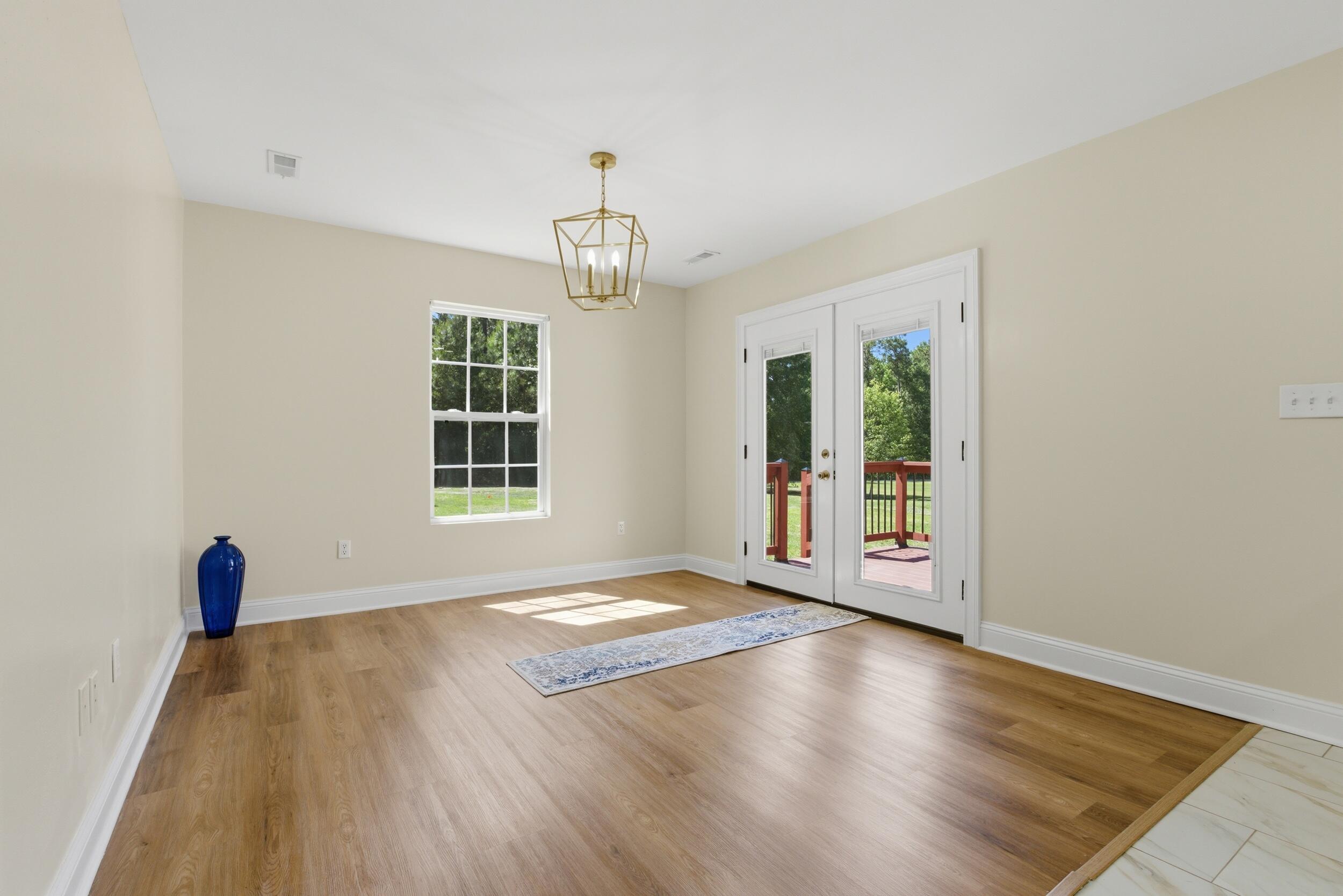 956 St Matthews Road St. Matthews, SC 29135 - Photo 15 of 45 15_dsc02179