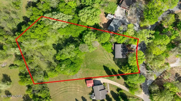 $250,000 | 3246 4 M Circle, Kodak, TN 37764