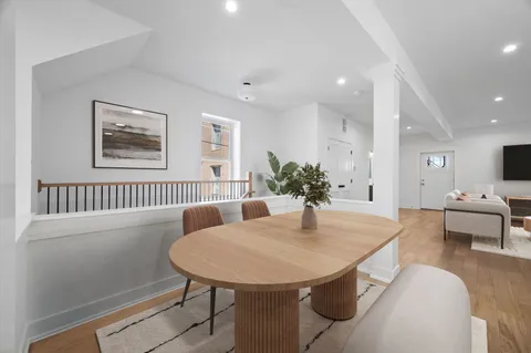 $1,249,000 | 3941 North Spaulding Avenue, Chicago, IL 60618