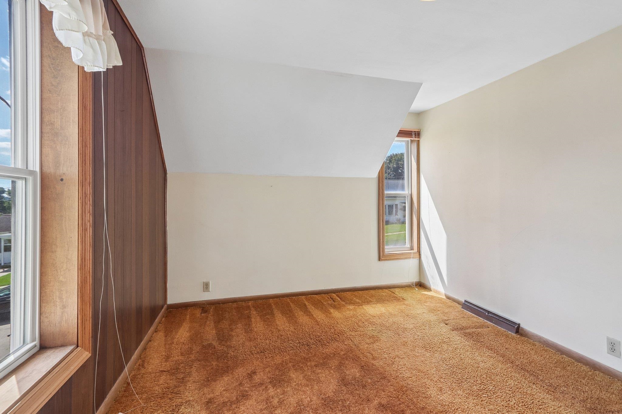 207 4th Street Mineral Point, WI 53565 - Photo 19 of 40 Gallery Image 19