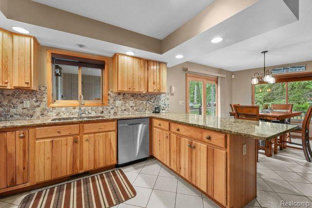 9210 High Road Roscommon, MI 48653 - Photo 11 of 45 Gallery Image 11