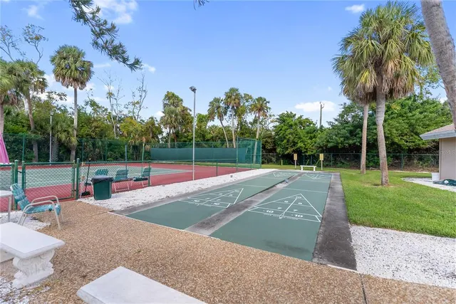 $229,000 | 4767 Village Gardens Drive, Unit 94, Sarasota, FL 34234
