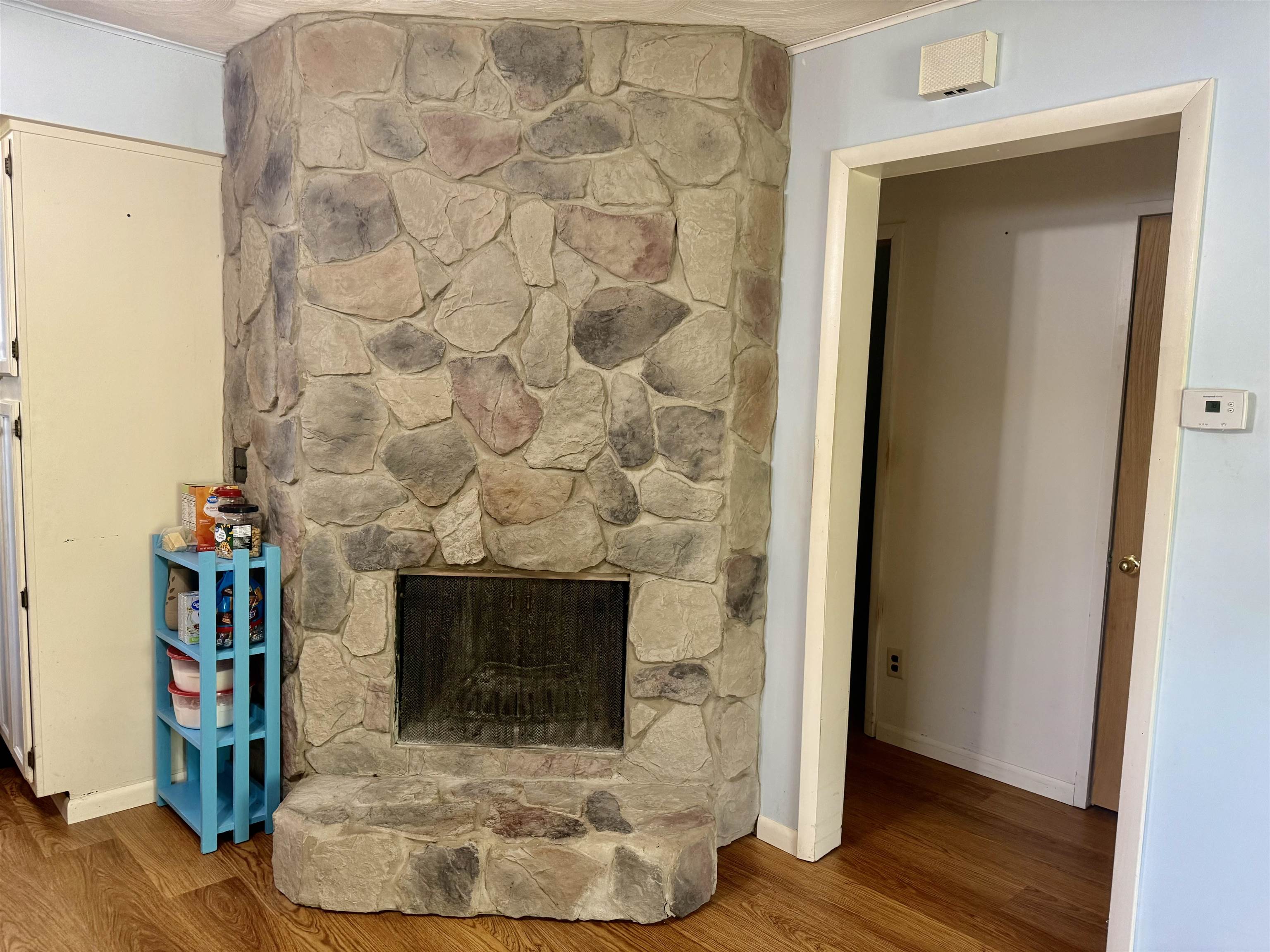 9463 East Colby Road Crystal, MI 48818 - Photo 11 of 31