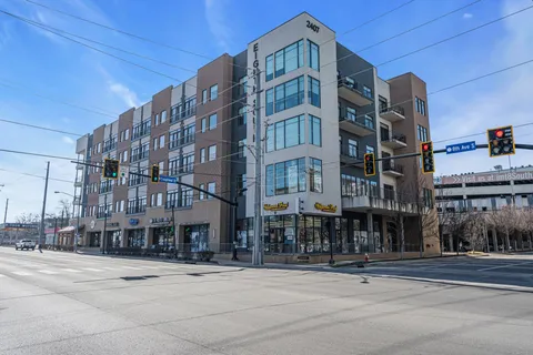 $282,000 | 2407 8th Avenue South, Unit 512, Nashville, TN 37204