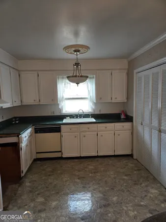 $264,900 | 101 Skyline Drive, Barnesville, GA 30204