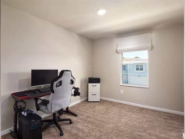 $450,000 | 5735 Southeast Edgewater Circle, Stuart, FL 34997