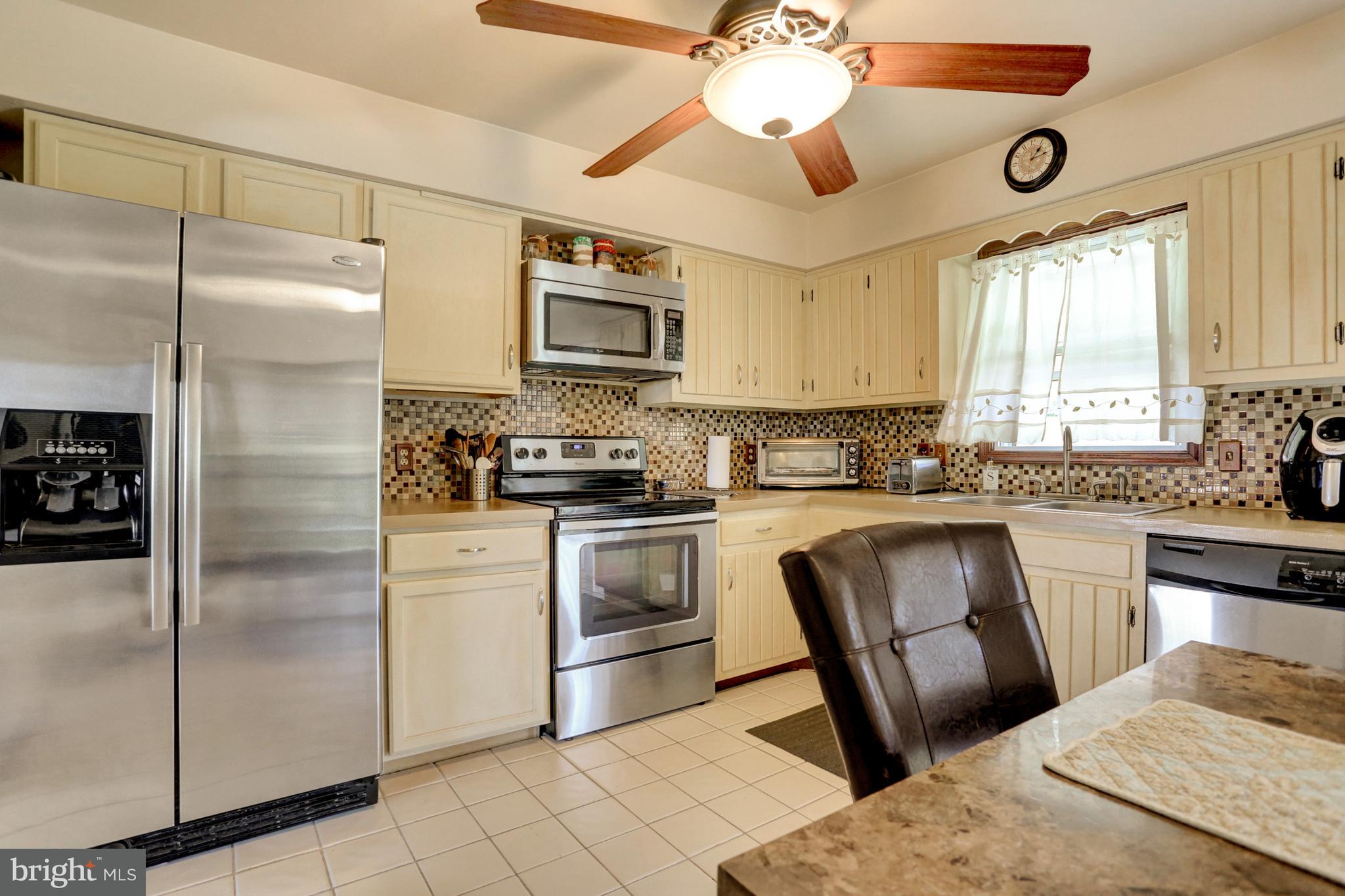3520 Kingston Road York, PA 17402 - Photo 23 of 41 Gallery Image 23