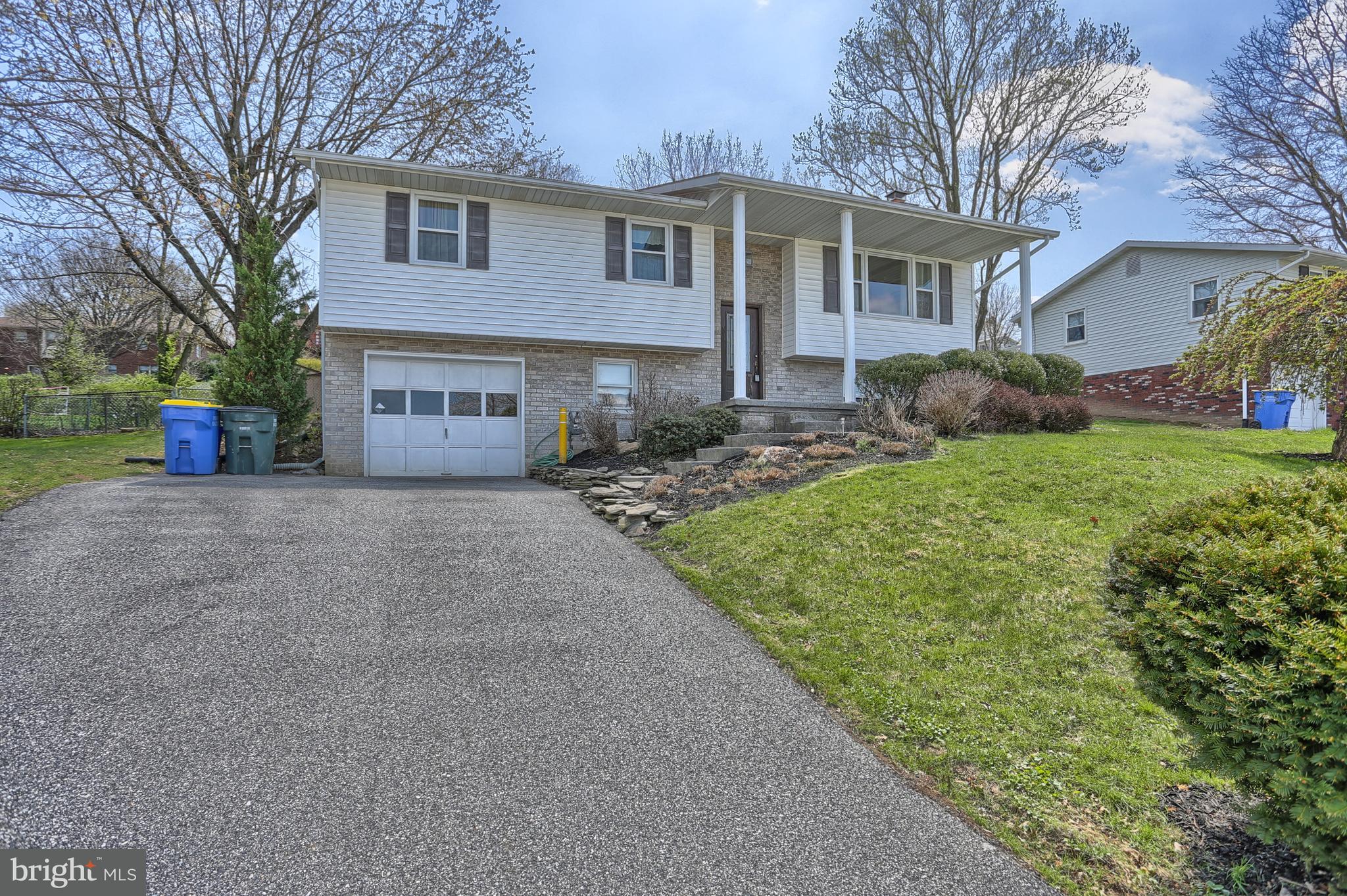 3520 Kingston Road York, PA 17402 - Photo 4 of 41 Gallery Image 4