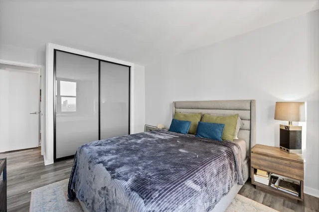 $325,000 | 3430 North Lake Shore Drive, Unit 15L, Chicago, IL 60657