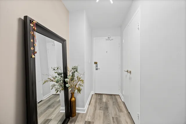 $325,000 | 3430 North Lake Shore Drive, Unit 15L, Chicago, IL 60657