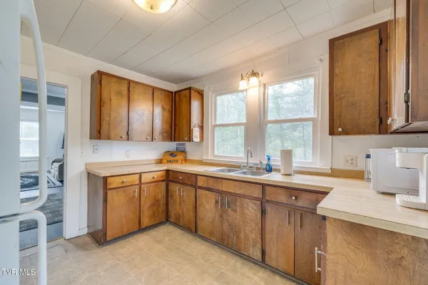 $214,000 | 225 Washington College Station Road, Limestone, TN 37681