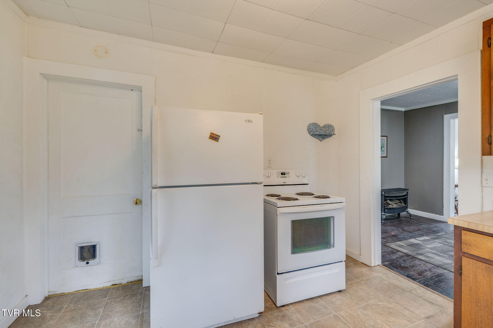 225 Washington College Station Road Limestone, TN 37681 - Photo 12 of 25 012