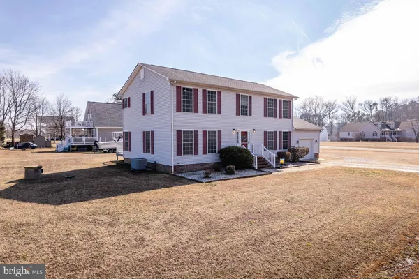 $419,999 | 144 Essex Place, Montross, VA 22520