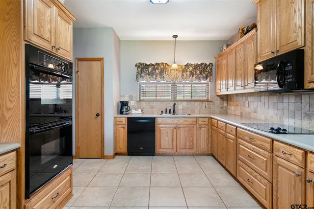 $875,000 | 10822 Cr 246 S Tyler Tx 75705, Tyler, TX 75705