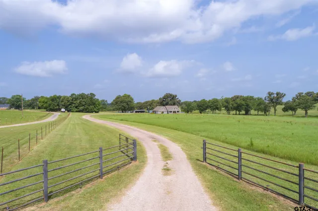 $875,000 | 10822 Cr 246 S Tyler Tx 75705, Tyler, TX 75705