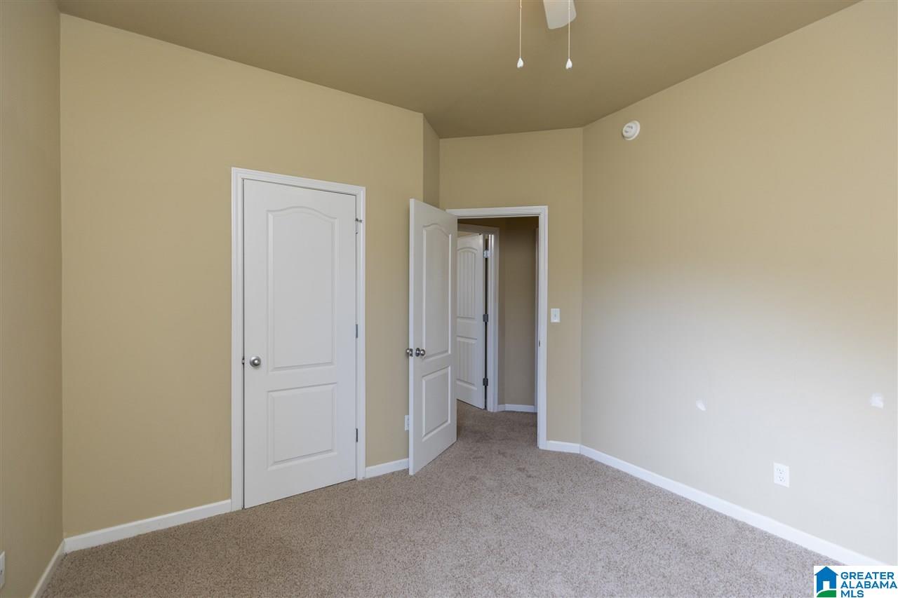 656 Barkley Circle Alabaster, AL 35007 - Photo 38 of 40
