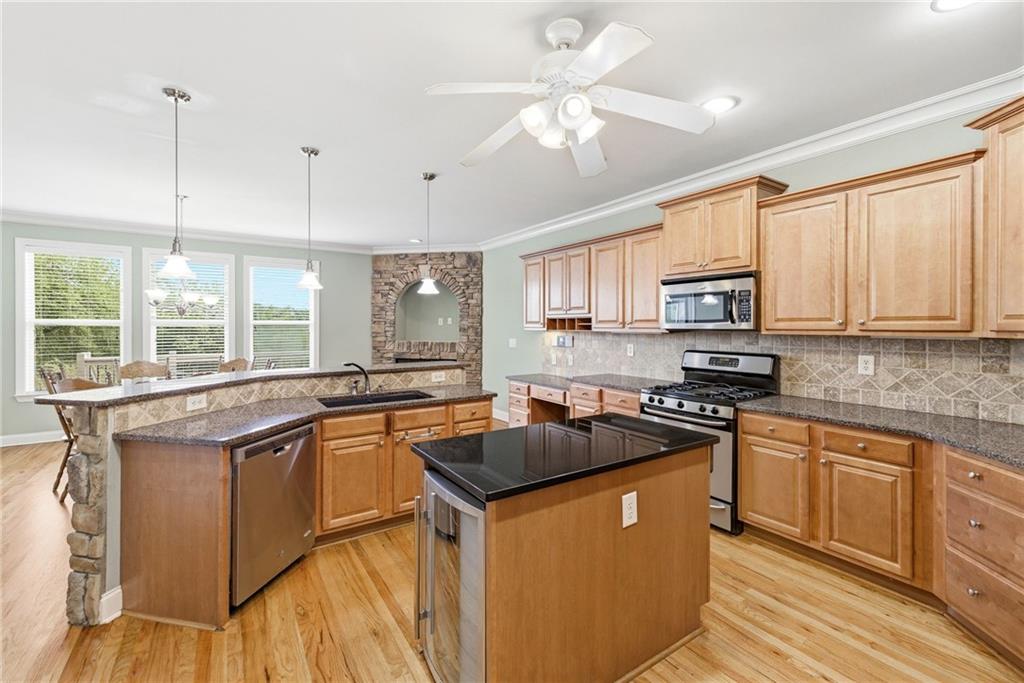 1173 Dee Kennedy Road Auburn, GA 30011 - Photo 16 of 85