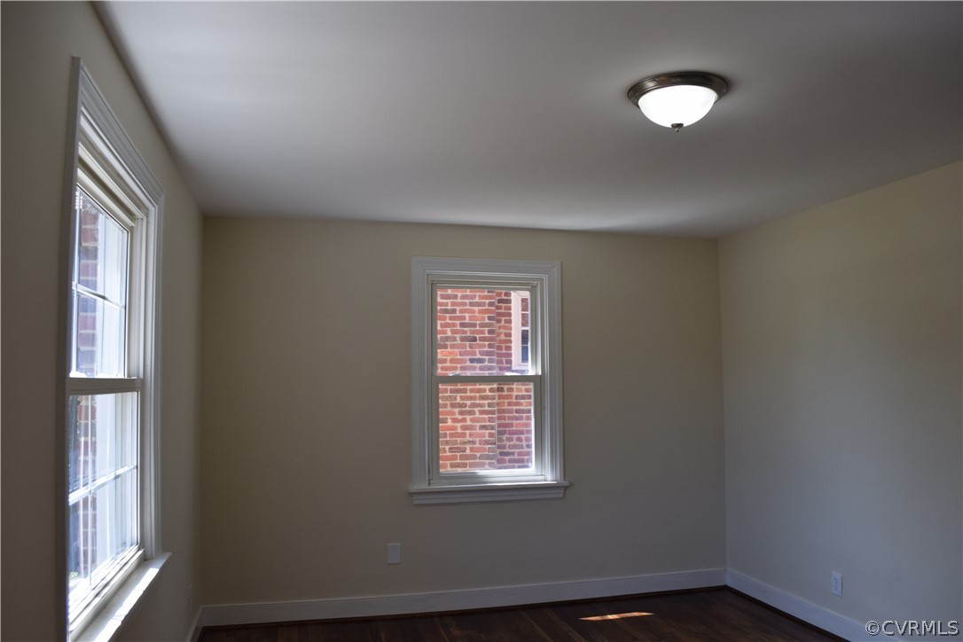 1802 Hilliard Road Henrico, VA 23228 - Photo 14 of 31 Gallery Image 14