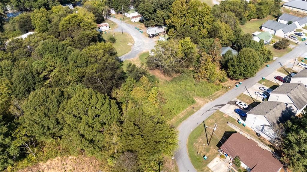 270 Lawrence Street Adairsville, GA 30103 - Photo 4 of 6