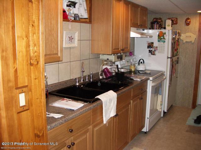 203 McKinney Road Waymart, PA 18472 - Photo 21 of 28 Gallery Image 21