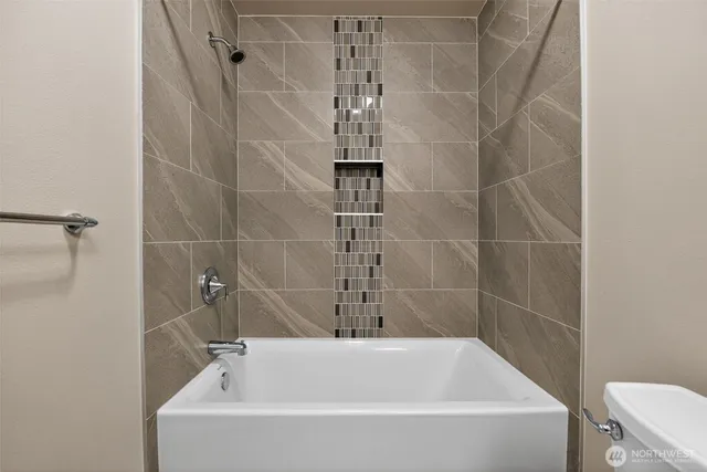 a bathroom with a bathtub