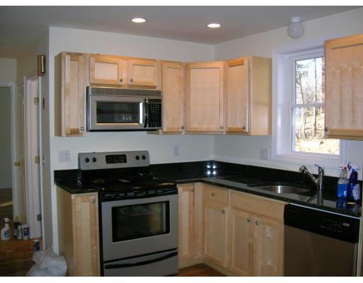 30 Mayflower Road Northborough, MA 01532 - Photo 2 of 3 Gallery Image 2
