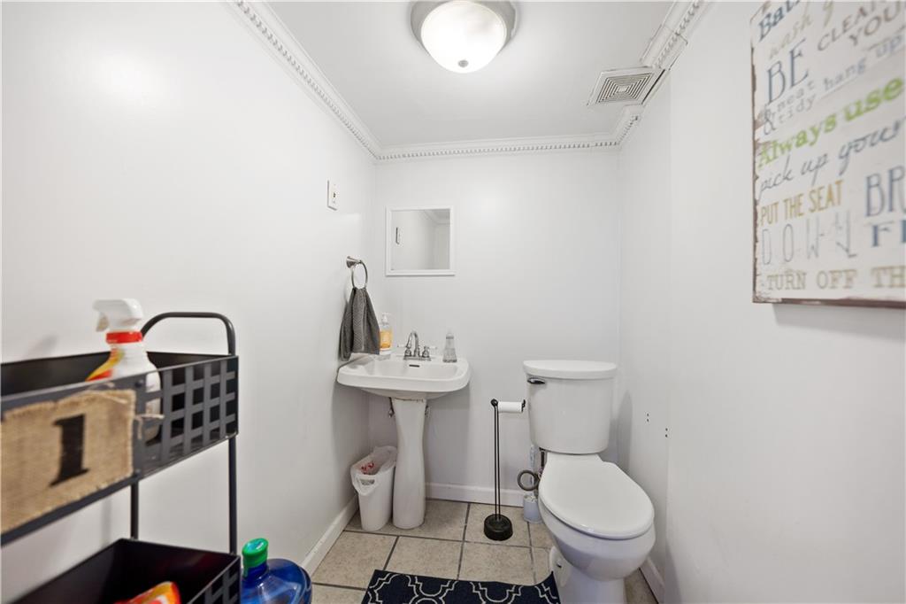 304 North Branch Road Oakdale, PA 15071 - Photo 19 of 25 Gallery Image 19