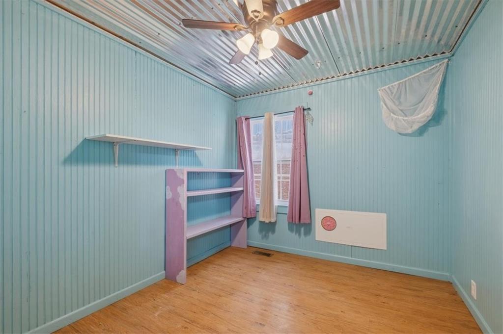 1491 Booze Mountain Road Silver Creek, GA 30173 - Photo 18 of 41 a view of an empty room