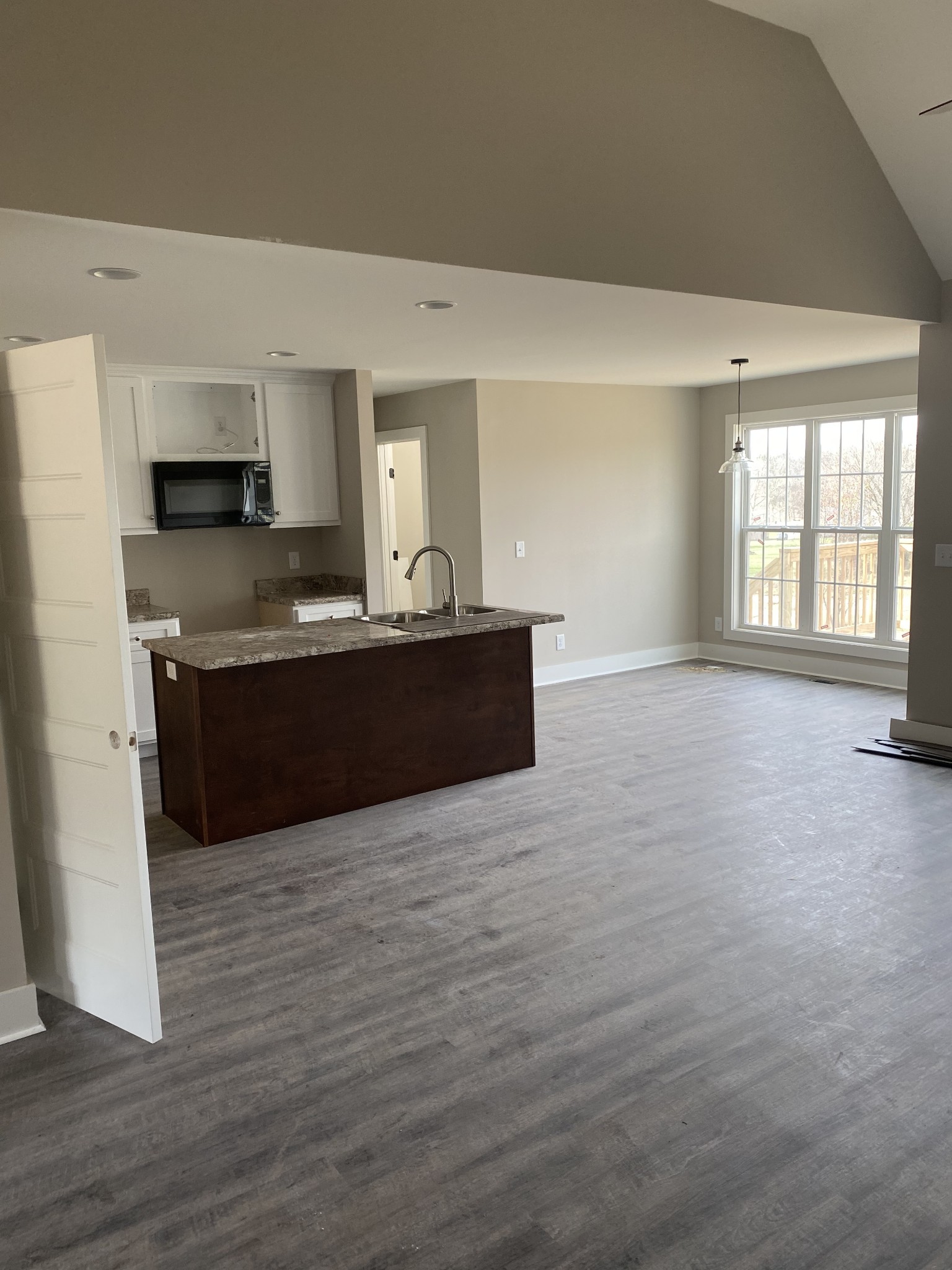 515 Brummitt Road Castalian Springs, TN 37031 - Photo 5 of 14 Gallery Image 5