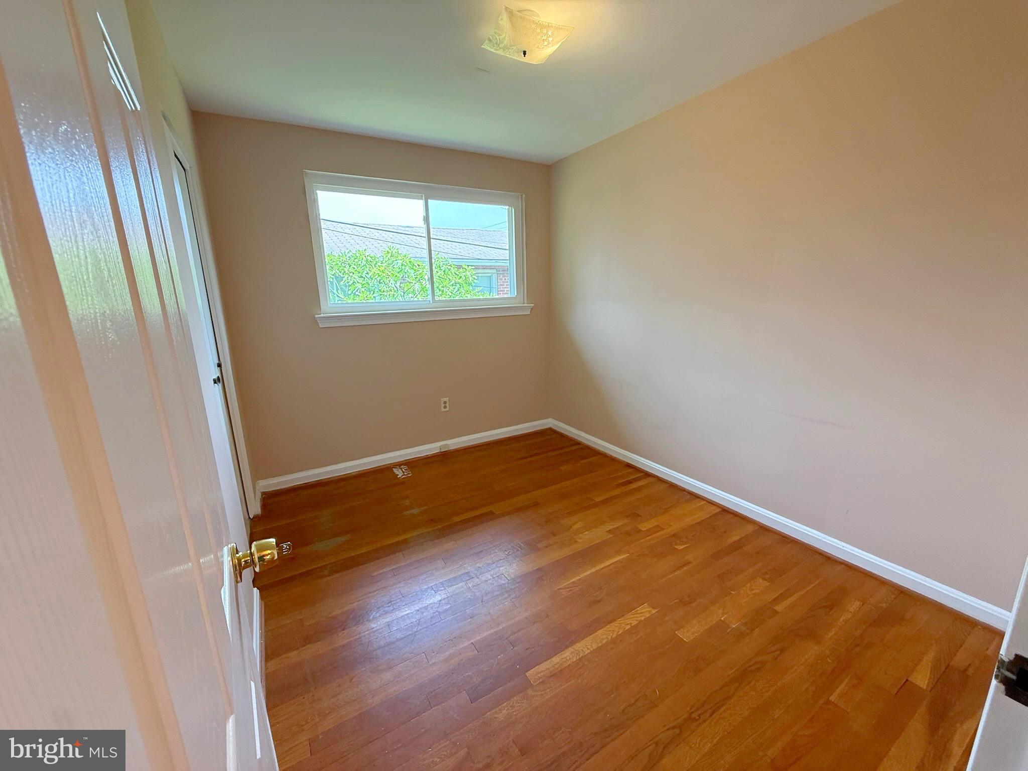 7104 Adelphi Road Hyattsville, MD 20782 - Photo 18 of 35 Second Bedroom 1/2