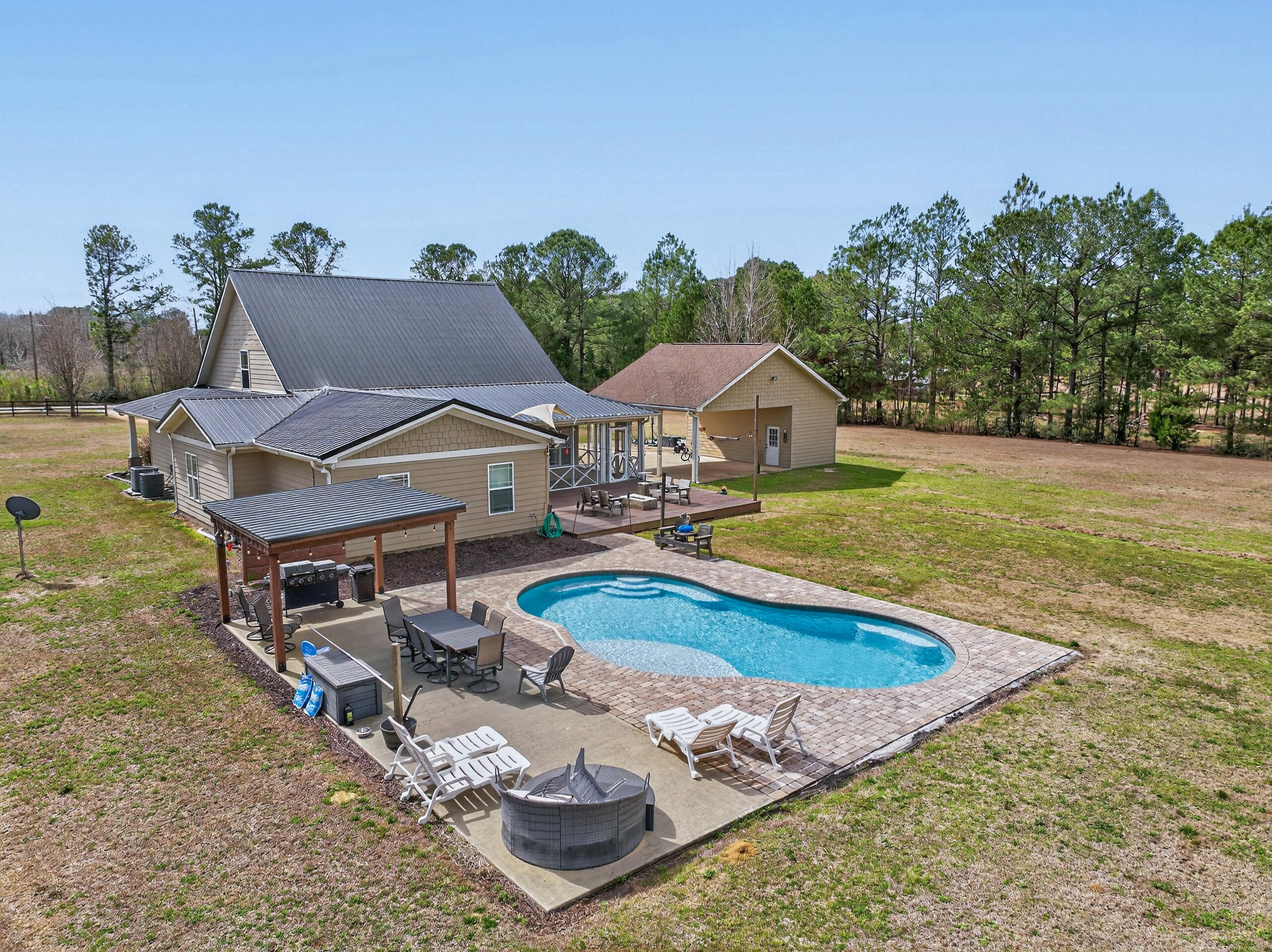 7935 Peacock Road Baker, FL 32531 - Photo 20 of 70 018_7935 Peacock Rd-13