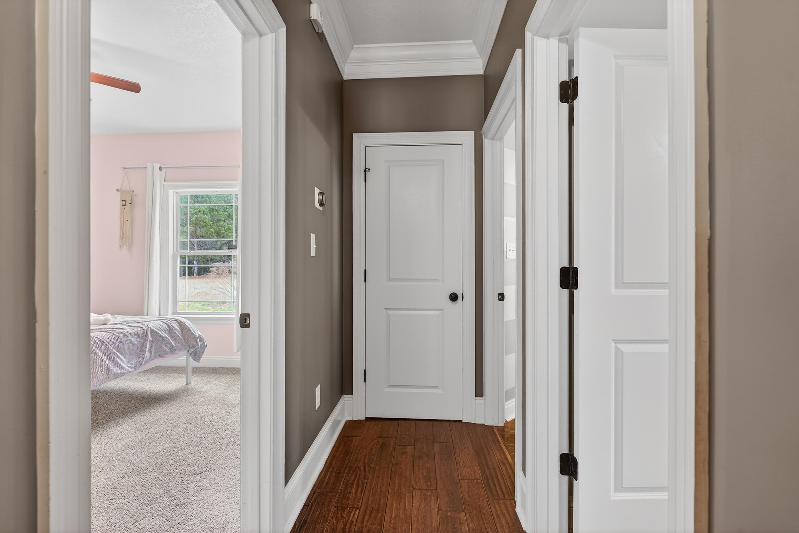 7935 Peacock Road Baker, FL 32531 - Photo 37 of 70 Hallway