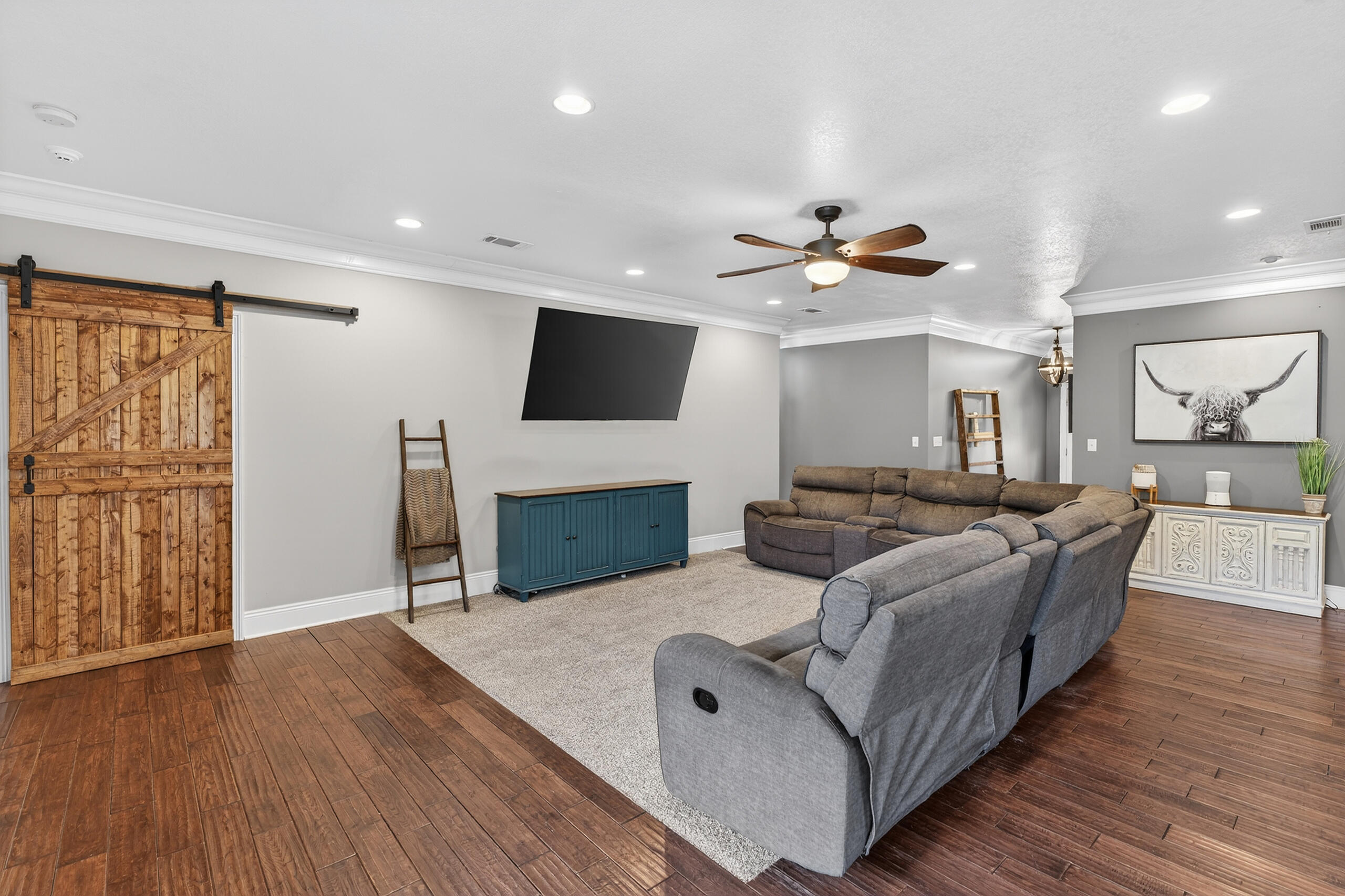 7935 Peacock Road Baker, FL 32531 - Photo 38 of 70 Living