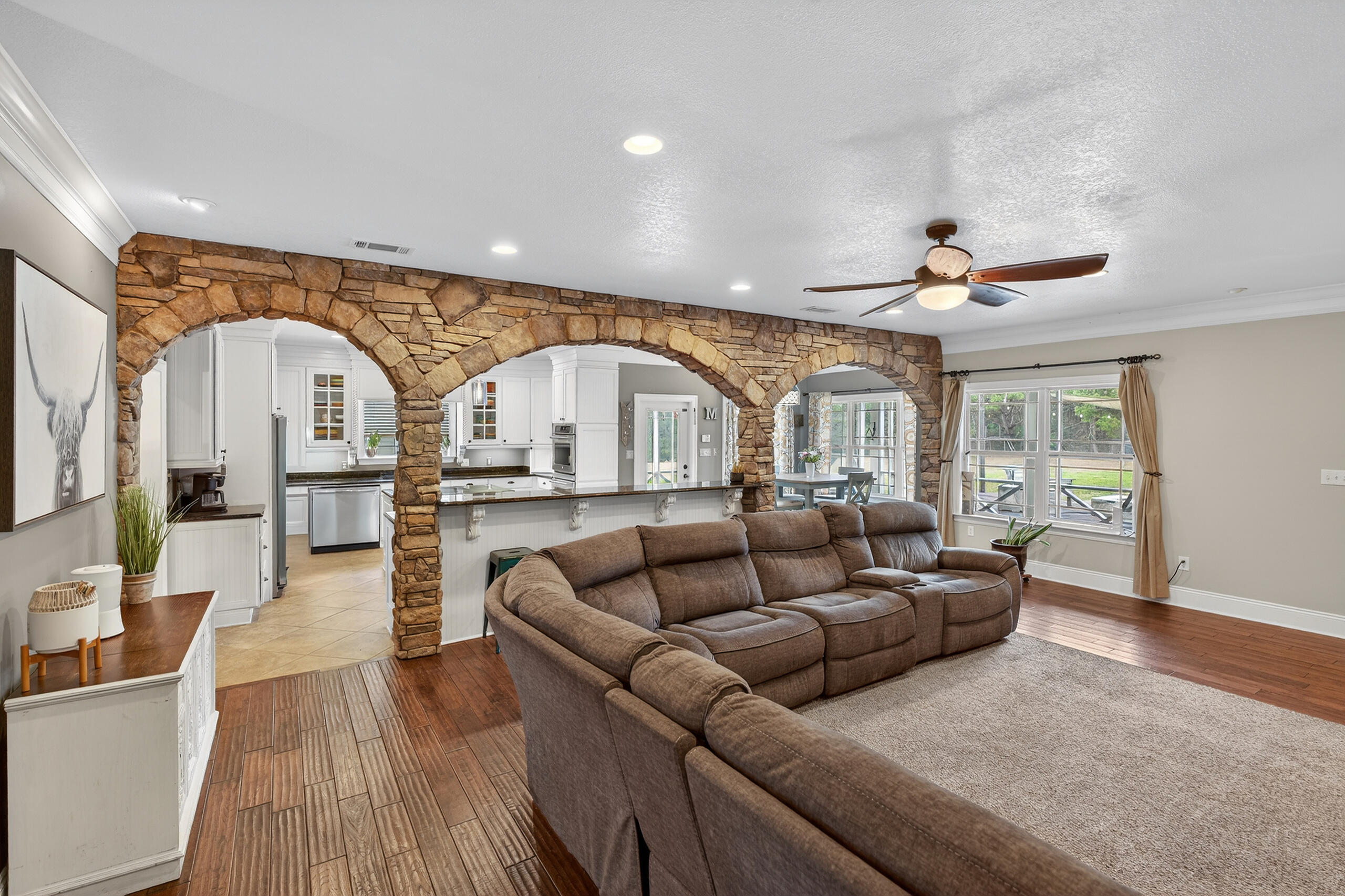 7935 Peacock Road Baker, FL 32531 - Photo 40 of 70 Living