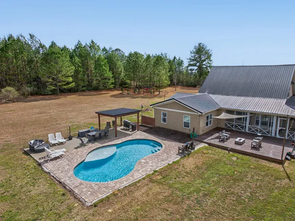 $699,999 | 7935 Peacock Road, Baker, FL 32531