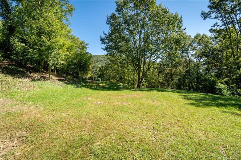 183 Spring Mountain Road Fairview, NC 28730 - Photo 21 of 27 Gallery Image 21