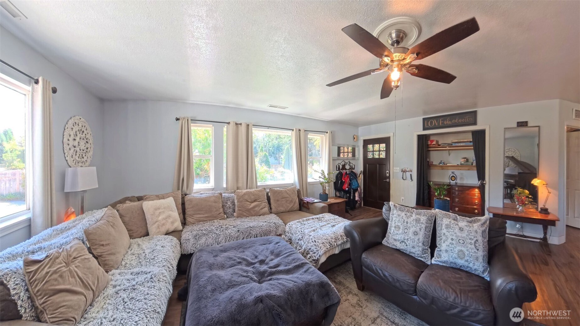378 Griffith Farm Road Sequim, WA 98382 - Photo 6 of 27 Gallery Image 6
