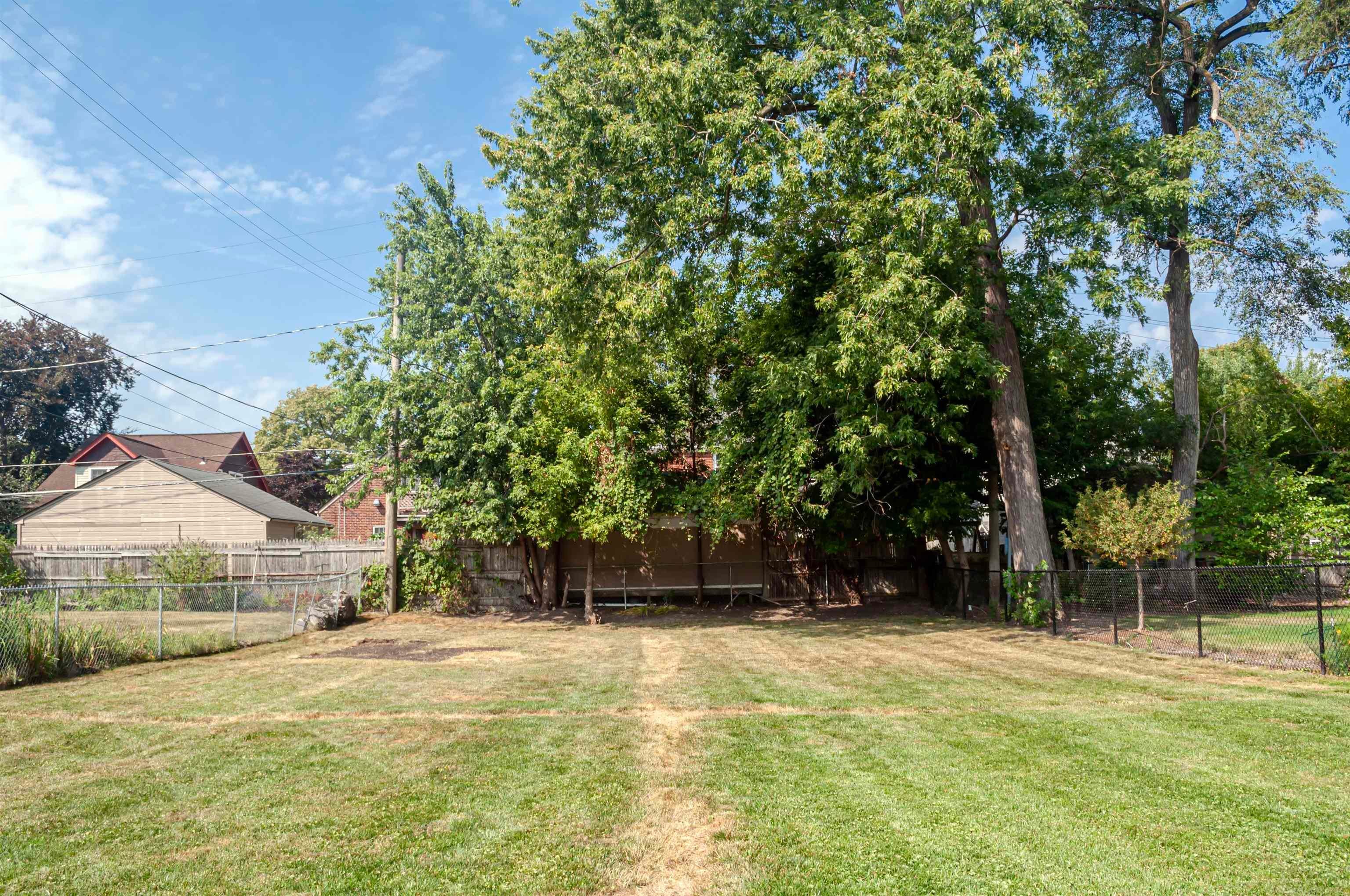 891 Washington Road Grosse Pointe, MI 48230 - Photo 45 of 50 Gallery Image 45