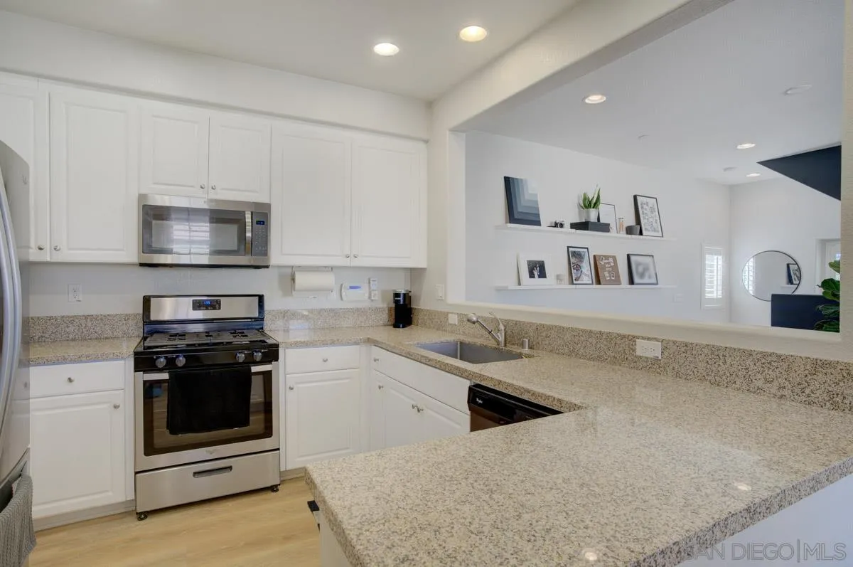 1405 Santa Victoria Road, Unit 1 Chula Vista, CA 91913 - Photo 11 of 34 Gallery Image 11