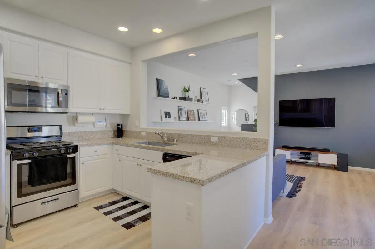 1405 Santa Victoria Road, Unit 1 Chula Vista, CA 91913 - Photo 15 of 34 Gallery Image 15