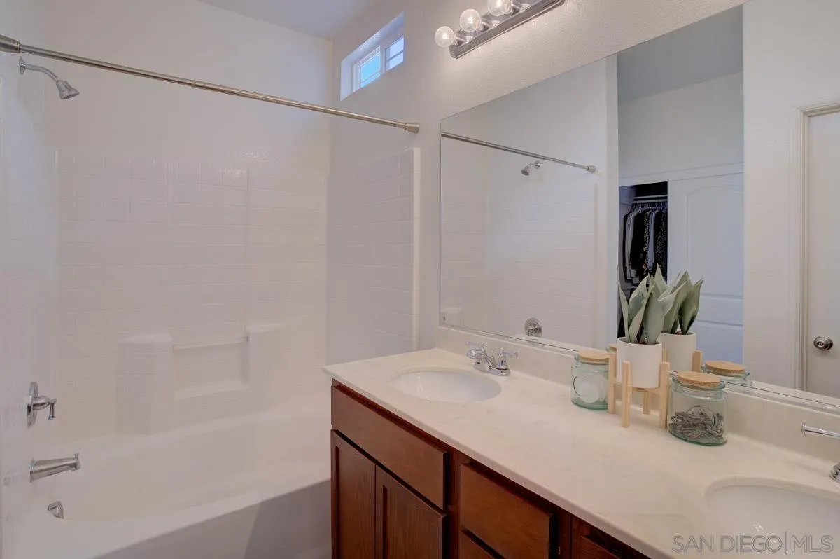 1405 Santa Victoria Road, Unit 1 Chula Vista, CA 91913 - Photo 22 of 34 Gallery Image 22