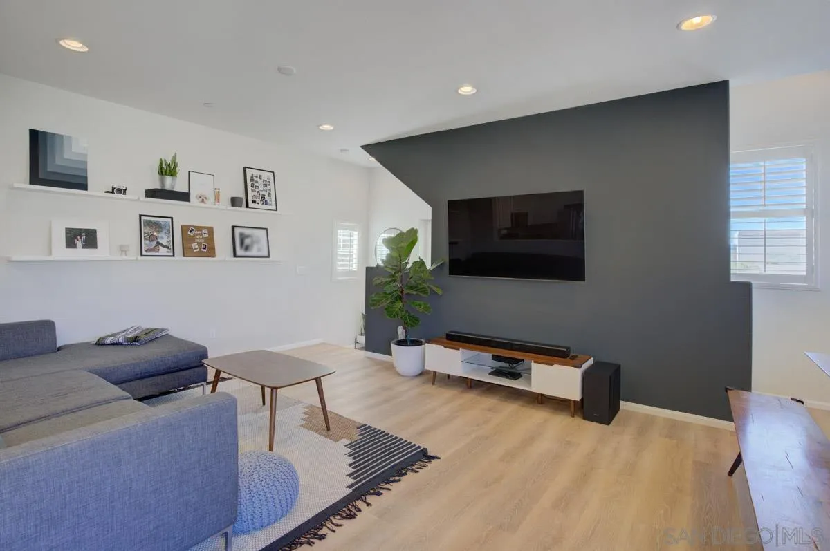 1405 Santa Victoria Road, Unit 1 Chula Vista, CA 91913 - Photo 10 of 34 Gallery Image 10