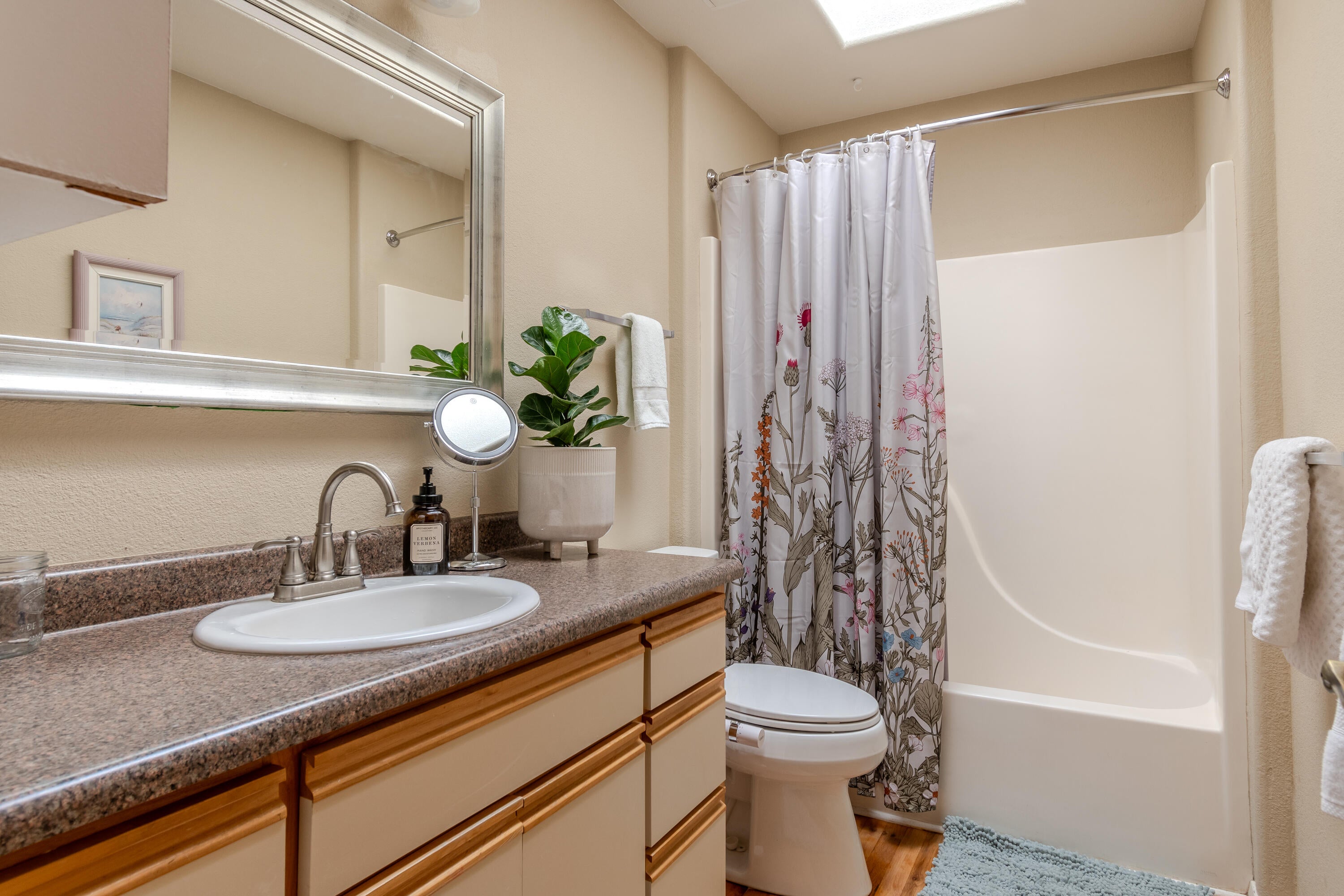 524 Tulipan Way Talent, OR 97540 - Photo 19 of 26 01-19