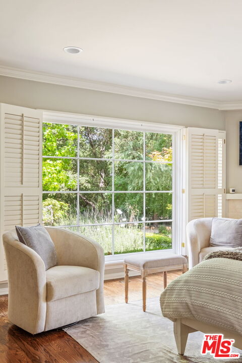1265 Inverness Drive Pasadena, CA 91103 - Photo 31 of 56 a living room with furniture and a large window